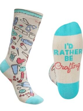Innobeta crafting/crochet socks